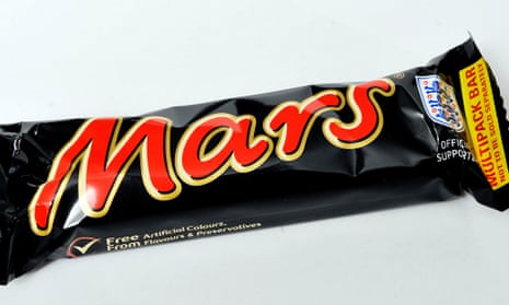 Mars bars sold in the UK and Ireland are to be made with Fairtrade certified cocoa, making Mars the first UK company to commit to Fairtrade's new cocoa sourcing programme.