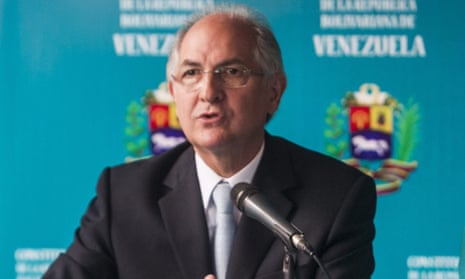 Antonio Ledezma at a 13 February press conference where he rejected the coup plot accusations.