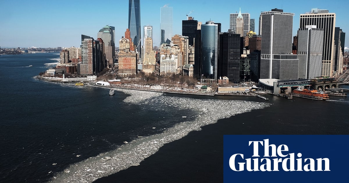 File:2016 One World Observatory view along Hudson River.jpg - Wikipedia