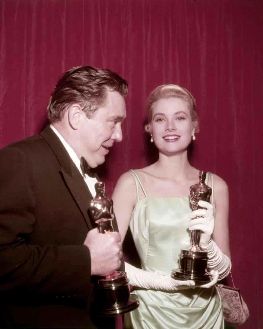 Edmond O'Brien with Grace Kelly in 1955