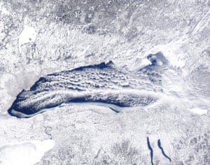 Lake Ontario  - MODIS true color satellite image of Great Lakes ice cover
