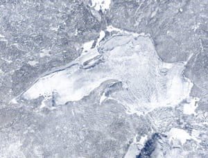 Lake Superior - MODIS true color satellite image of Great Lakes ice cover