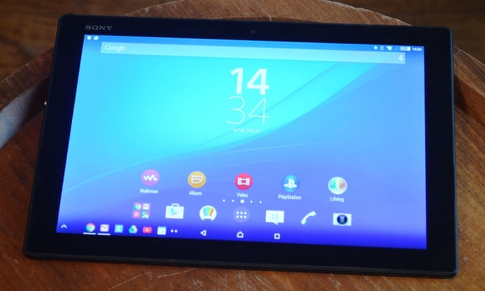 Sony S New Xperia Z4 Tablet Aims To Take On Ipad And Surface Sony The Guardian Sony S New Xperia Z4 Tablet Aims To Take On Ipad And Surface Sony The Guardian