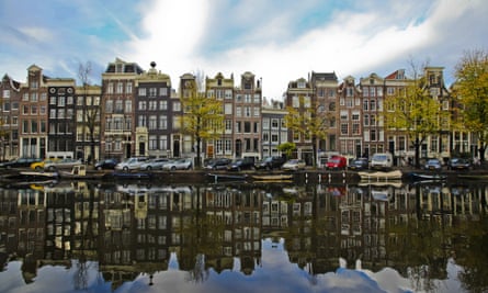 17th-century merchants’ buildings in Amsterdam.