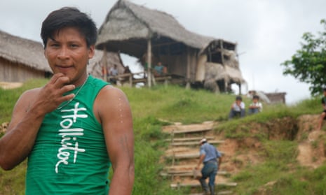 Matsés man Gerson Gomes Bina Mayuruna from Lobo village in Brazil.