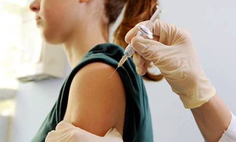 Flu vaccination is still worthwhile, say public health experts