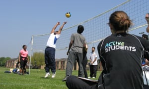 University of Hertfordshire students playing volleyball