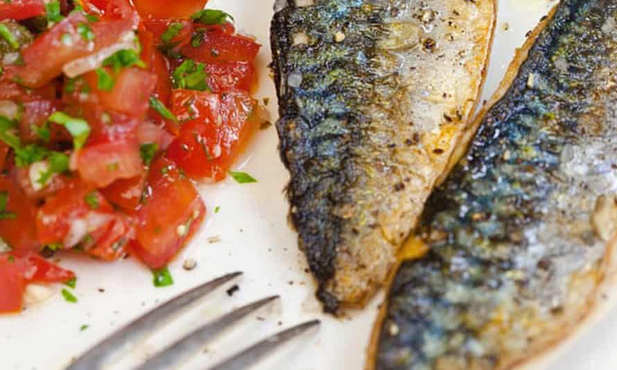 Roasted mackerel and tomato salad @bartfishtalesInstagram