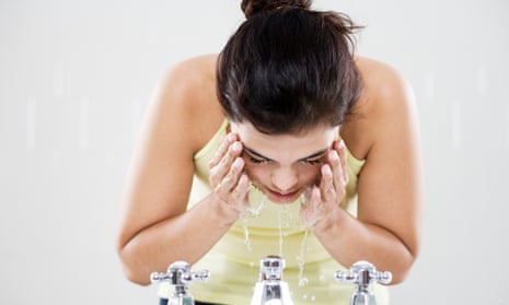 Stop washing! And other rules of the caveman regimen