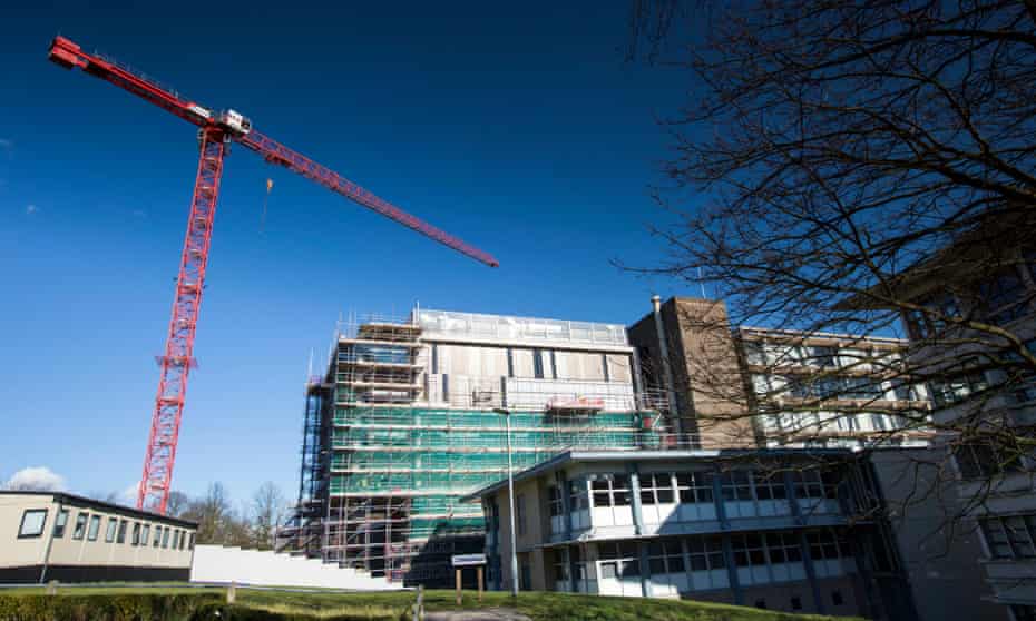 Construction of new buildings, Essex University