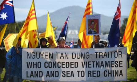 Demonstrators in Canberra protest the visit of Vietnam's Prime Minister Nguyen Tan Dung