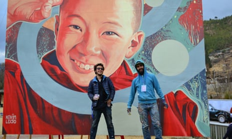 Kevin Ledo canvas at the Bhutan International Festival.