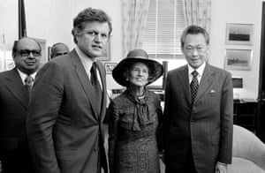 Lee Kuan Yew A Life In Pictures Global The Guardian