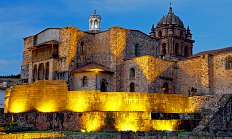 After taking Cusco, the Spanish demolished the Coricancha temple and built a cathedral on its site, maintaining only the original stone foundations.
