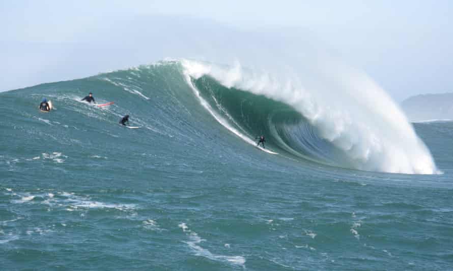 Blood In The Surf How Big Wave Surfer Greg Long Made Peace With The Ocean Surfing The Guardian Blood In The Surf How Big Wave Surfer Greg Long Made Peace With The Ocean Surfing The Guardian