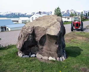 Hrísey: The owner of a property on the northern island of Hrísey abandoned his plans to move a large rock on his land when some of the heavy machinery broke. It has since been made into a feature on the property.