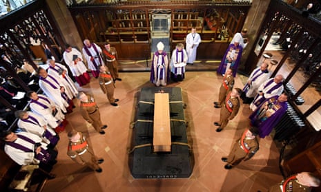 The archbishop of Canterbury leads the funeral service for Richard III at Leicester Cathedral.
