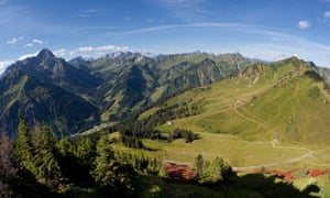 C01HW0 Mt Widderstein and Mt Muttelbergkopf as seen from Mt Walmendinger Horn, Allgaeu, Kleinwalsertal, Vorarlberg, Austria, EuropeMtWiddersteinMtMuttelbergkopfseenMtHornWalmendingerAllgaeuKleinwalsertalVorarlbergAustriaEuropeAustrianbackdropbackdropschainchainscountrysidedaydaylightdaytimeduringEuropeanexteriorexteriorsfromHornKalkalpenlandscapelandscapeslooklook-outlook-outslookoutlookoutsmoMuttelbergkopfnaturenobodyoutoutdooroutspanoramapanoramaspanoramicphotophotosrangerangesrangyregionregionssceneriessceneryscenicseenshotshotsthevalleyvalleysviewviewsvistavistasWiddersteinwideOsterreichosterreichischosterr