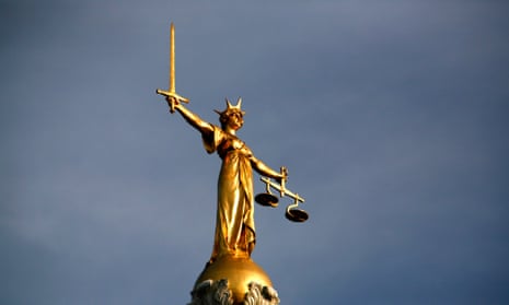 Old Bailey Statue