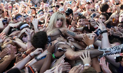 Lady Gaga finds out what happens when stage dives go awry