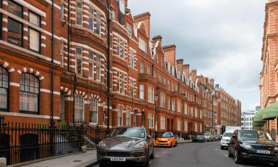 Chelsea London middle-class decline