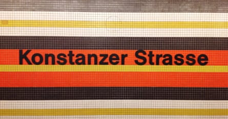 Konstanzer Strasse on the U7, using Helvetica, station sign.