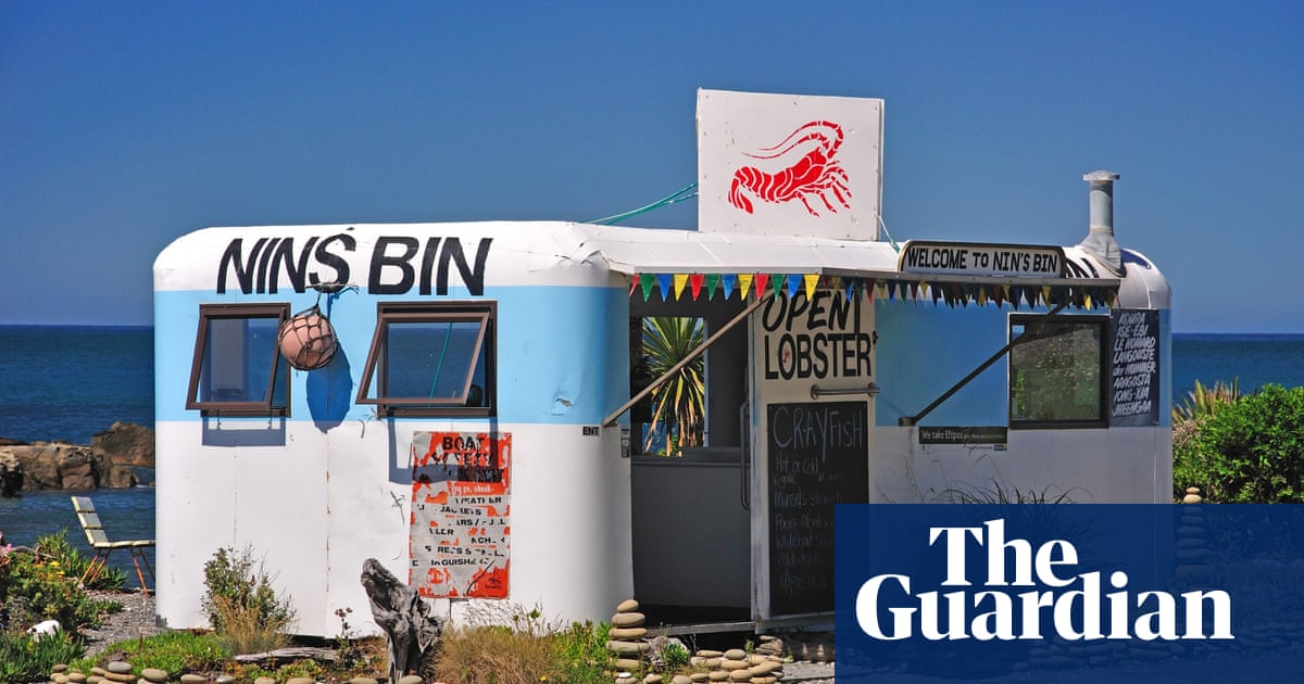 Dj Carl Cox On Nin S Bin Seafood Caravan New Zealand Travel
