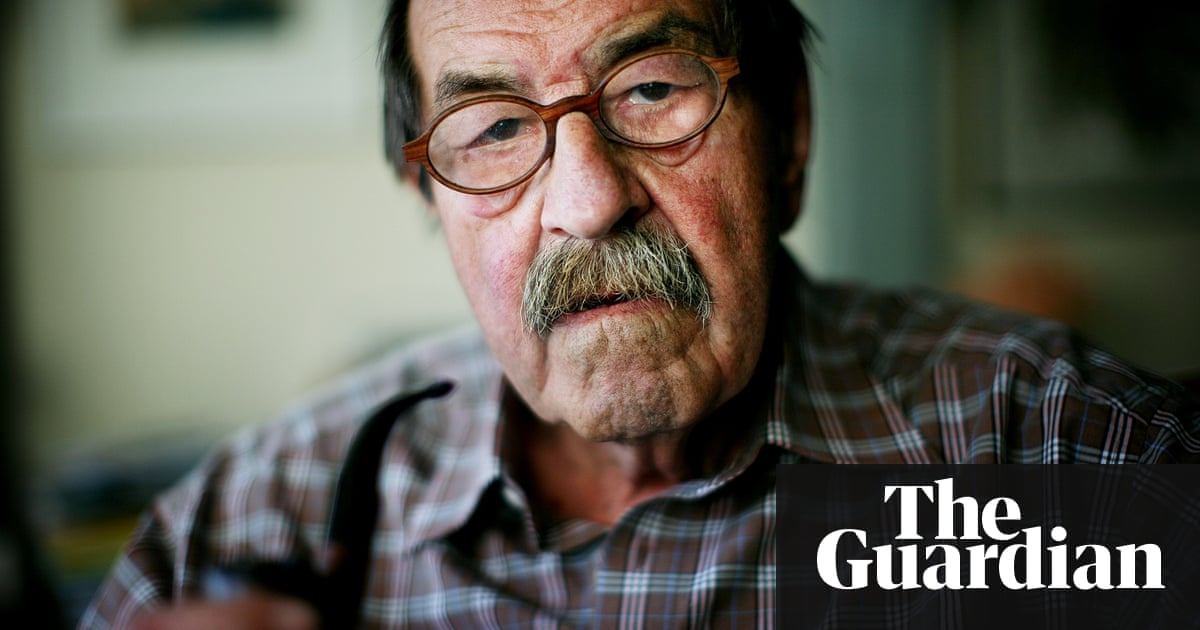 german author unveils book on