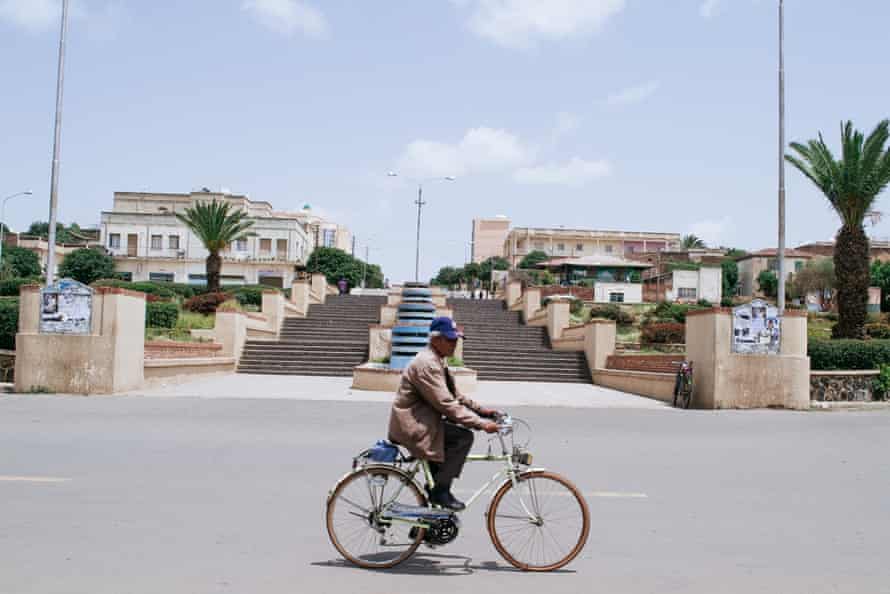 Asmara street cycling