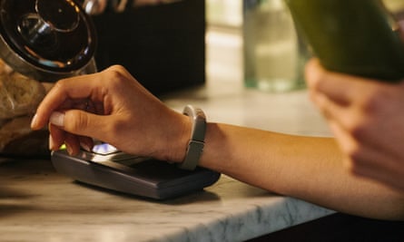 Jawbone adds contactless payment to its latest fitness tracker