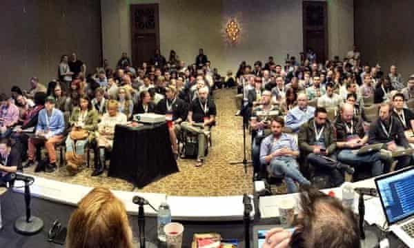 Audience at the SXSW Mobile UX Revolution session