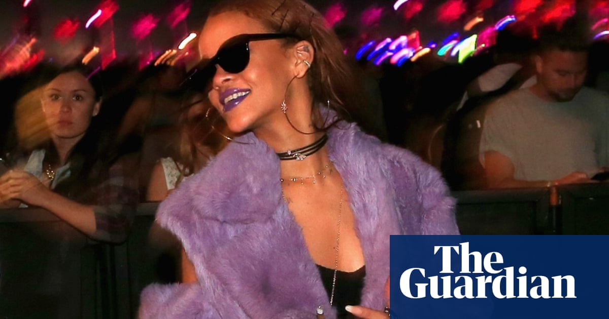 Is Rihanna S American Oxygen An Anthem For Eric Garner Rihanna The Guardian Is Rihanna S American Oxygen An Anthem For Eric Garner Rihanna The Guardian