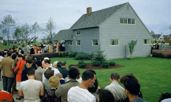 Levittown The Prototypical American Suburb A History Of Cities In 50 Buildings Day 25 Cities The Guardian
