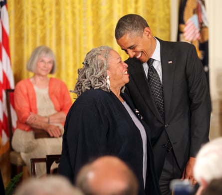 Barack Obama awards the medal of freedom to Toni Morrison in 2012.
