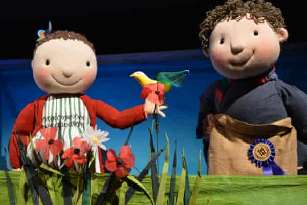 Unfolding Drama How Julia Donaldson S Paper Dolls Took To The