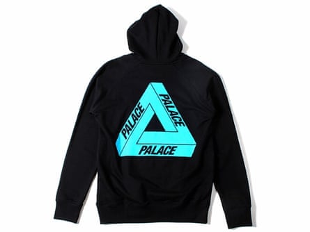 Palace's logoed hoodie