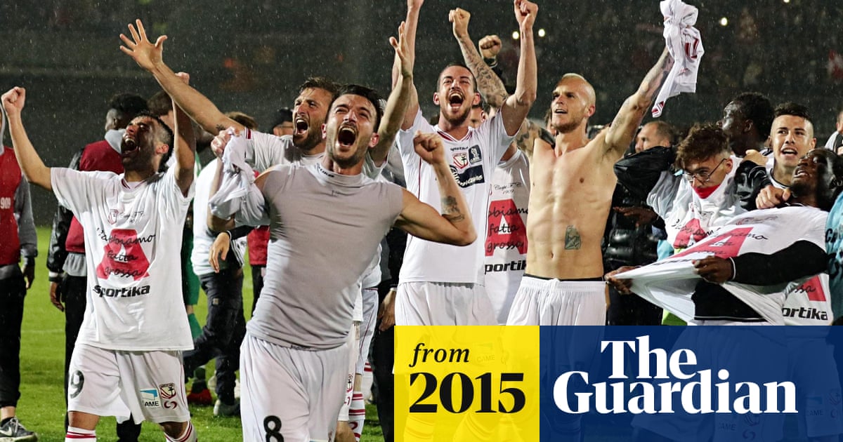 Italian club Carpi celebrate clinching ‘extraordinary’ Serie A