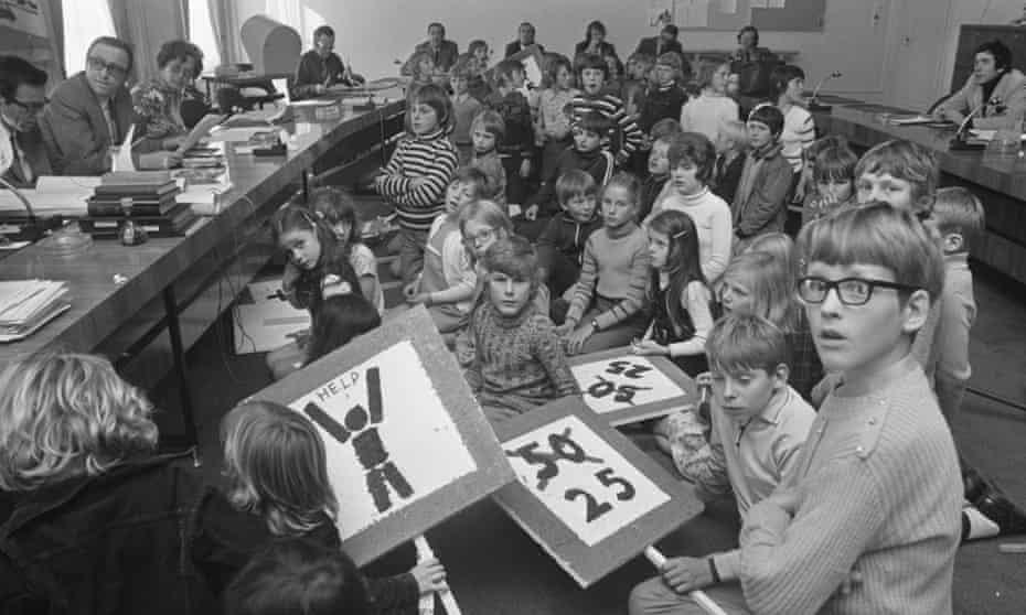 Pressure group Stop de Kindermoord visits the House of Representatives in Amsterdam in 1972.