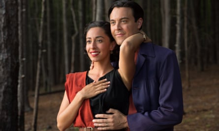 Oona Chaplin as Ruth and Jack Huston as the young Ira.