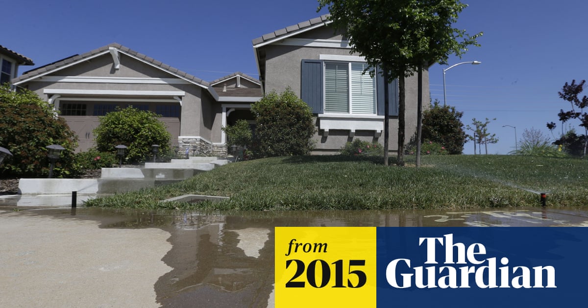 Californians urged to 'step up' after residents hit water conservation low