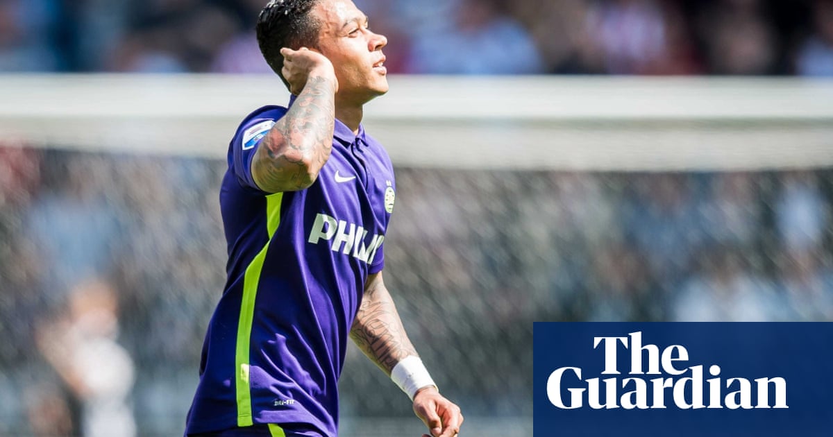 The Best Goals Of The Week Memphis Depay Leo Messi And Jermaine Beckford Football The Guardian