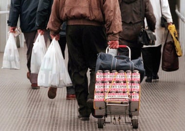 Finnish shoppers return to Helsinki from Tallinn.