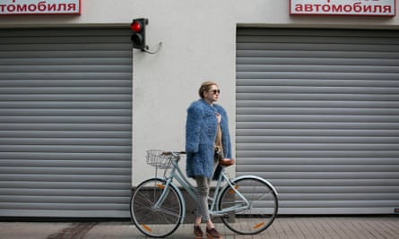 Alena Chandler, Cycle Lady