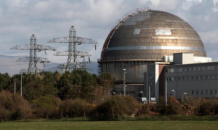 A view of the Sellafield nuclear reprocessing site near Seascale in Cumbria in this April 12, 2011 file photo. British police said on Tuesday they had arrested five men close to the Sellafield nuclear reprocessing plant in northwest England under counter-terrorism laws.