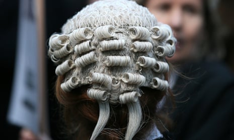 Lawyer's wig