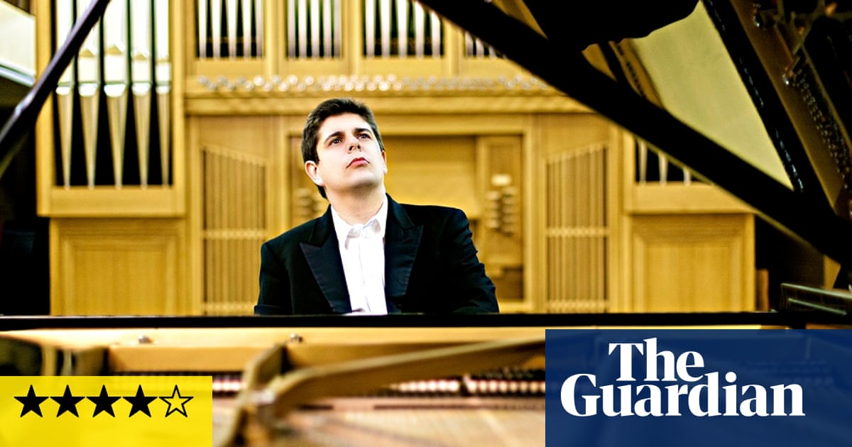 Grieg: Piano Concerto A minor and 12 Lyric Pieces CD review – an expansive, romantic interpretation | Classical music The Guardian