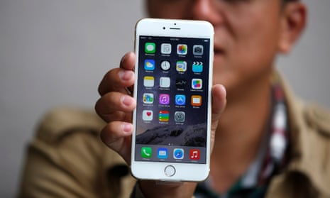 Apple's iPhone 6 has helped it regain the title of the world's most valuable brand