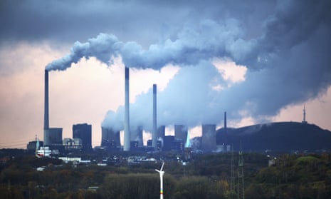 The role of industry experts on European countries’ delegations in power plant pollution negotiations is to be curbed. 