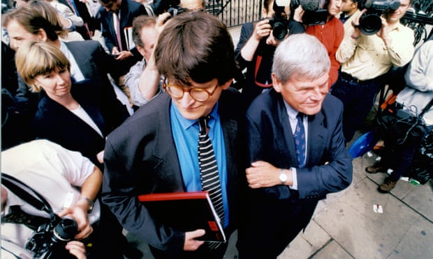 Alan Rusbridger and Peter Preston at the High Court in London during the Aitken libel trial in 1997.