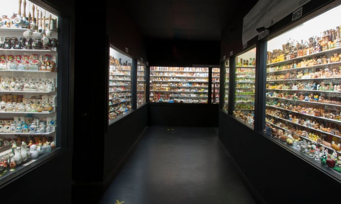 Salt and pepper store locations deals